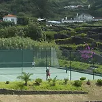 Caloura Hotel Resort מלון