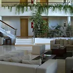 Caloura Hotel Resort 4* קאלורה