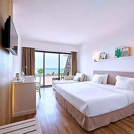 Caloura Hotel Resort 4*