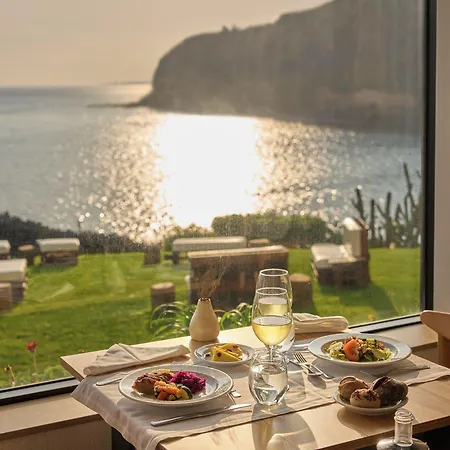 Szálloda Caloura Hotel Resort Caloura