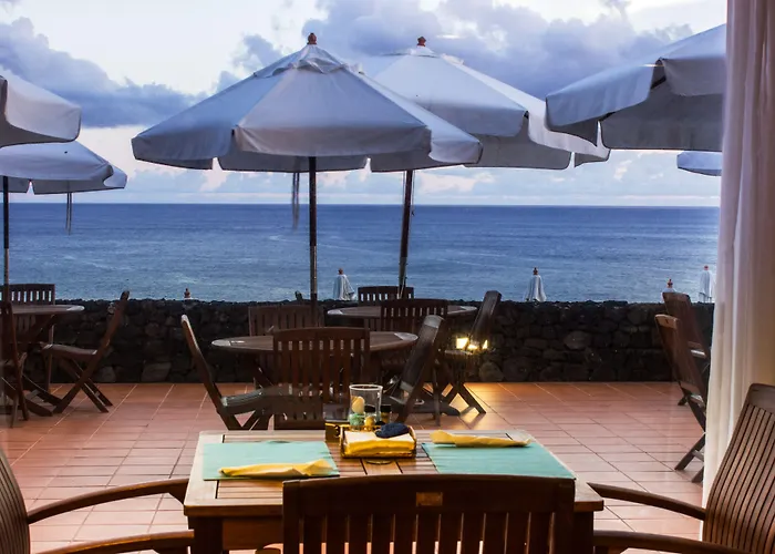 Hotel Caloura Hotel Resort 4*