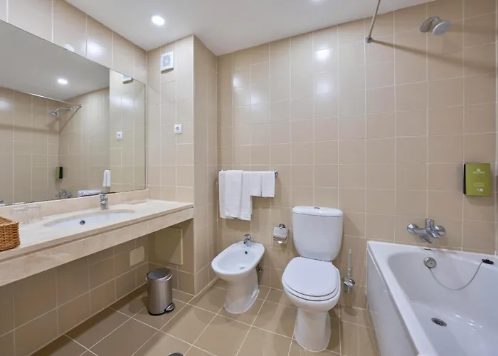 호텔 Caloura Hotel Resort 칼루라