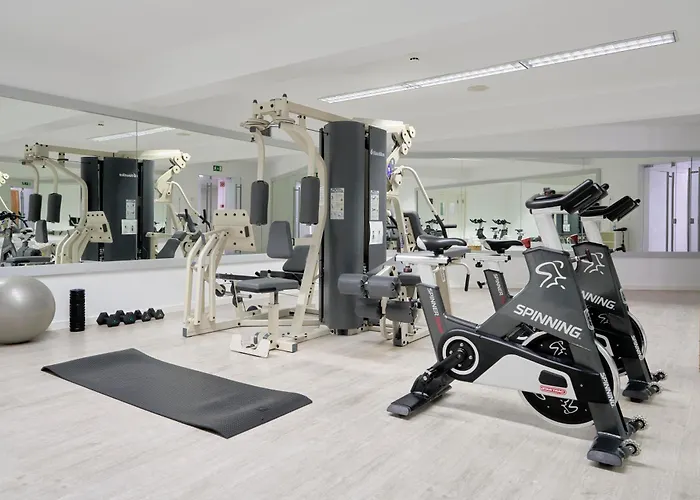 Caloura Hotel Resort 4* 칼루라