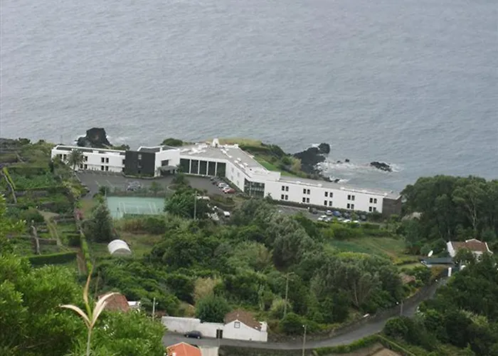 호텔 Caloura Hotel Resort 4*