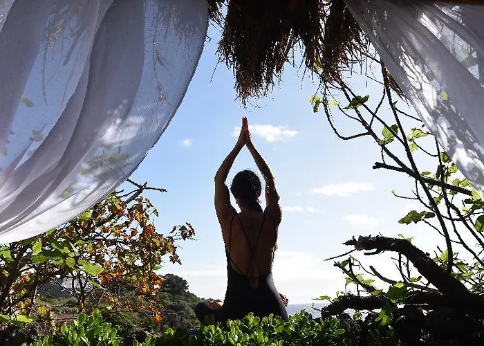 호텔 Caloura Hotel Resort 칼루라