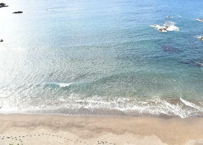 호텔 Caloura Hotel Resort