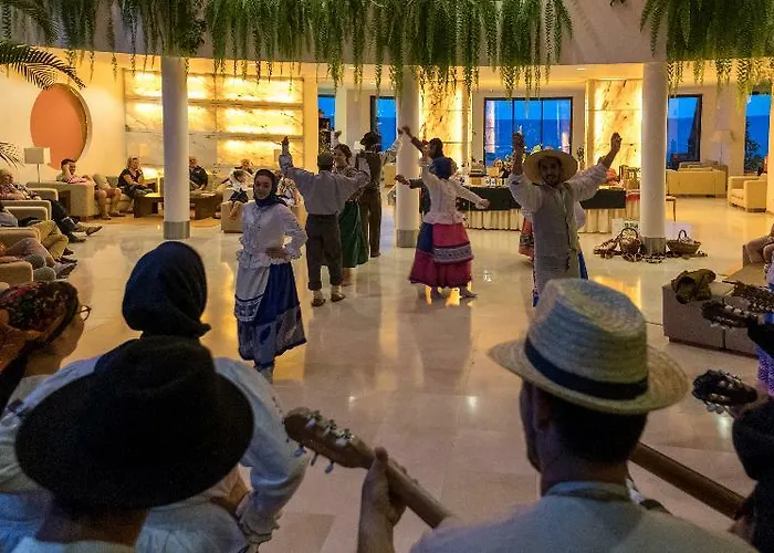 Caloura Hotel Resort Ξενοδοχείο