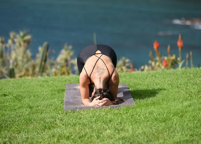 Caloura Hotel Resort Hotel 4*