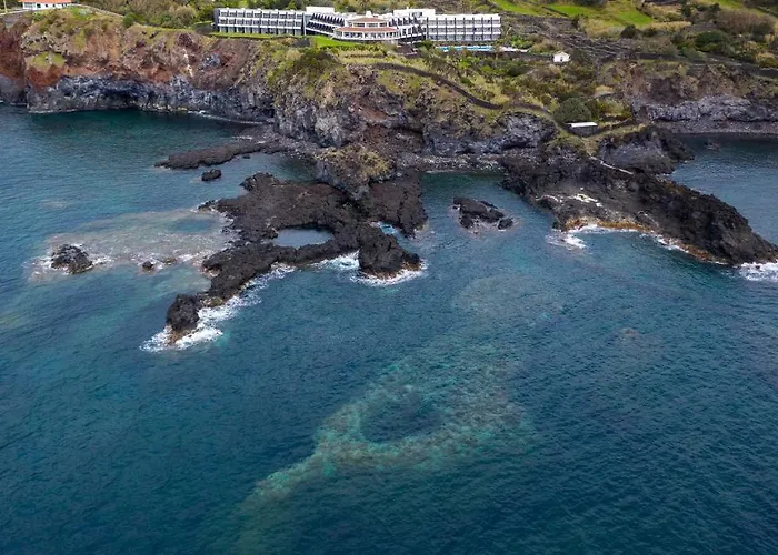 Caloura Hotel Resort Hotel 4*